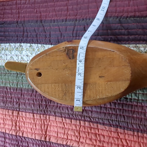 Hand carved hand painted vintage decoy duck w/ folk art painted flowers - Picture 10 of 10